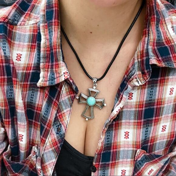 Cross Pendant Southwestern Turquoise Necklace - Picture 8 of 8
